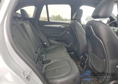 2016 BMW X1 xDrive28I z USA, uszkodzony, nr VIN WBXHT3C33G5E52206